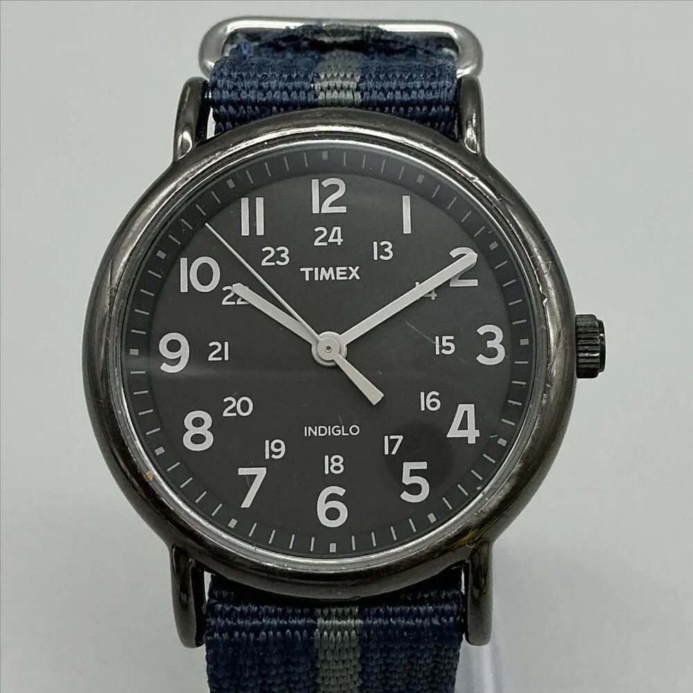 Timex Weekender Indiglo WR30M Mens Watch 38mm Black Dial Nylon New Battery
